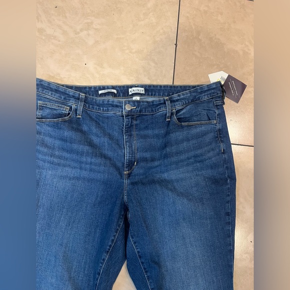 Ava & Viv Dark Blue Flare Jeans - Picture 3 of 6